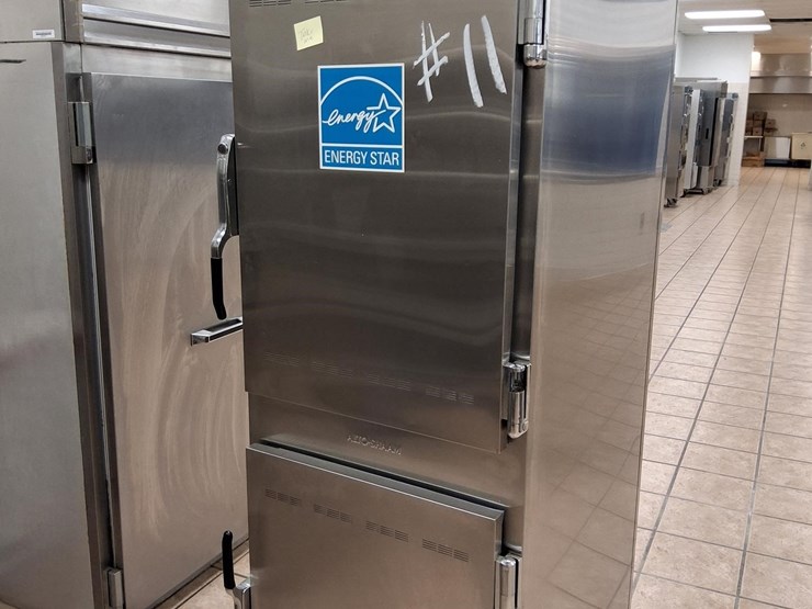 alto-shaam-oven-commercial-image-1