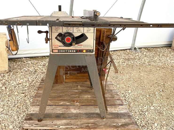 craftsman-10"-table-saw-on-stand-image-2