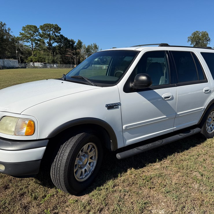 2002 FORD EXPEDITION