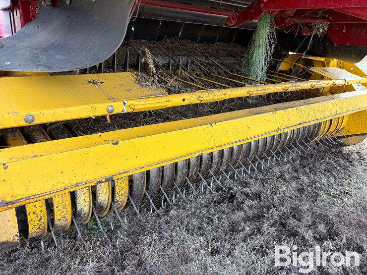 2012-new-holland-br7090-image-14