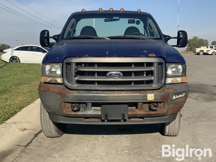 2003-ford-f550-xl-image-2