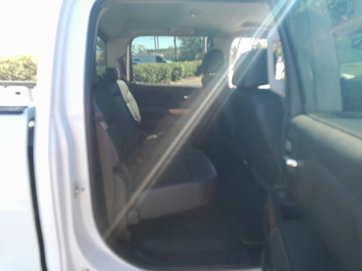 2018-chevrolet-silverado-image-7