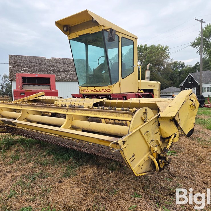 NEW HOLLAND 1100