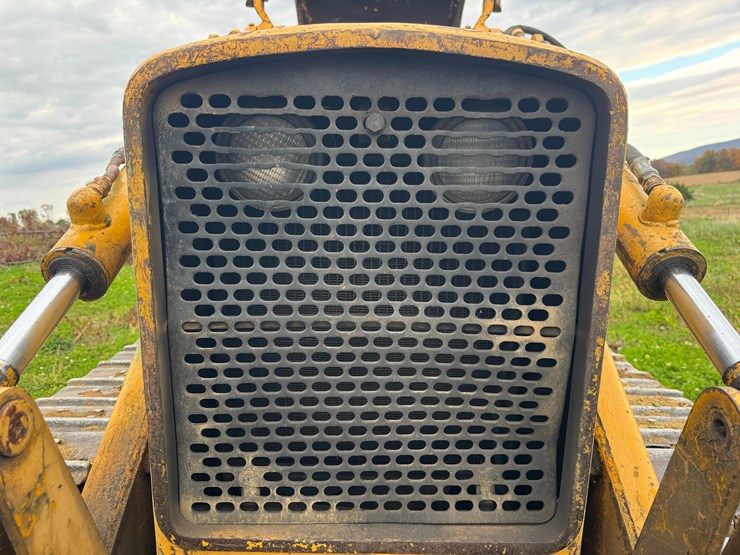 john-deere-350-image-24