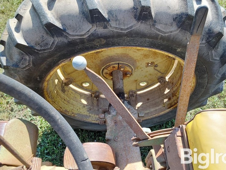 1959-john-deere-530-image-17