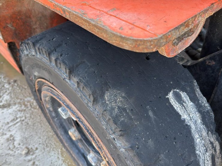 2002-toyota-7fgu35-image-18