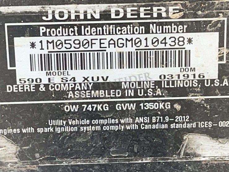 2016-john-deere-gator-image-35