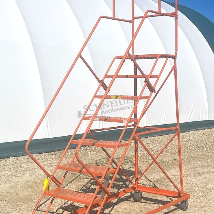 Louisville 78" rolling steel utility stairs