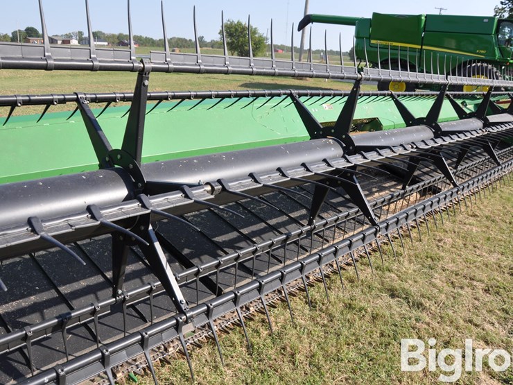 2015-john-deere-635fd-image-13