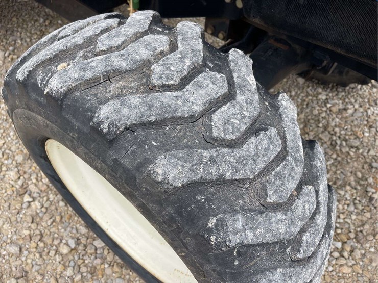 new-holland-tc45da-image-17