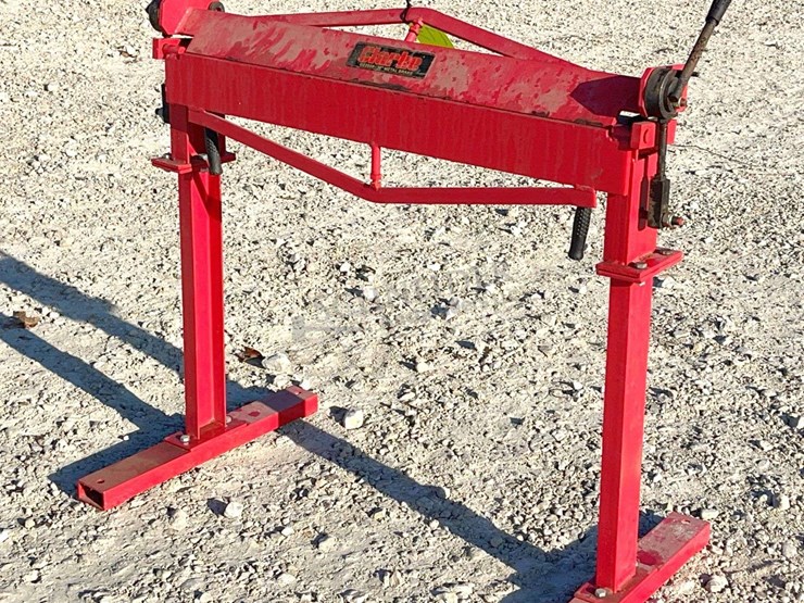 clark-36"-metal-brake-image-2