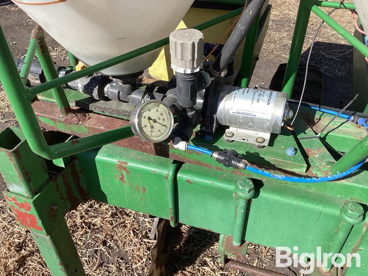 john-deere-7000-image-16