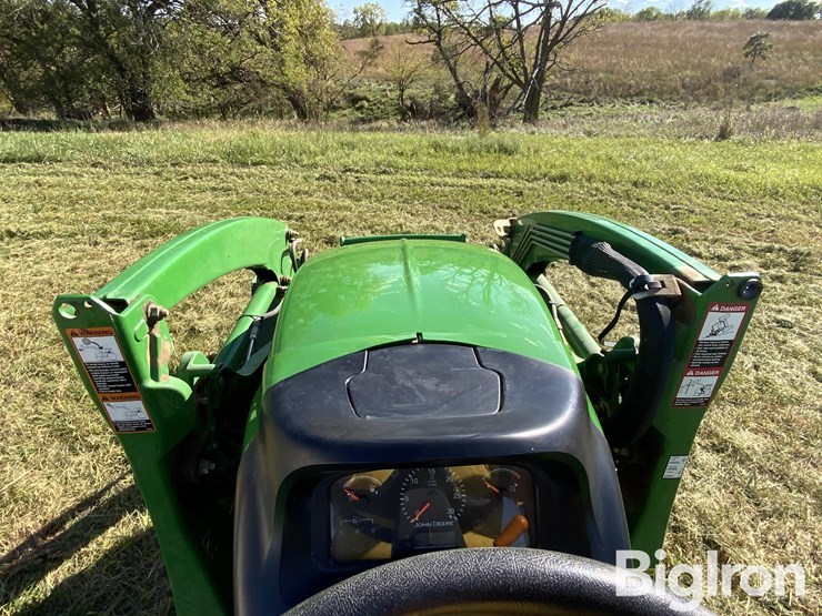 2004-john-deere-4320-image-15