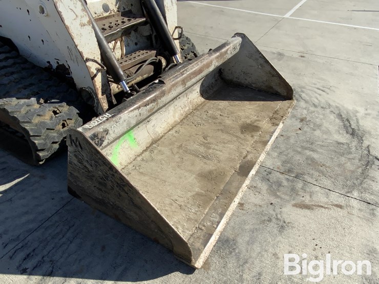 bobcat-t300-image-16