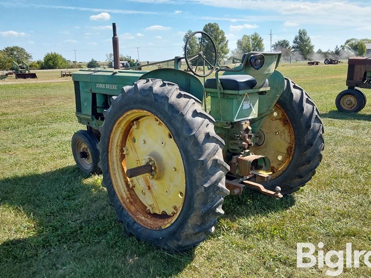 1955-john-deere-50-image-7