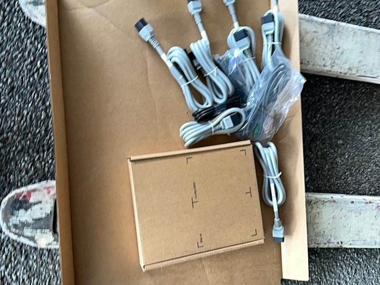 lot#---hpe-blc7000-cto-3-in-lcd-plat-enclosure-server-chasis-image-3