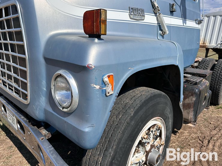 1981-ford-ln9000-image-15