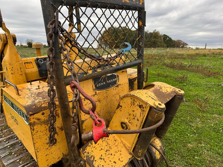 john-deere-350-image-34