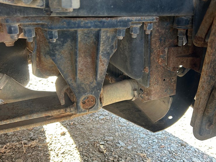 2011-mack-tender-truck-w/adams-rear-discharge-bed-auger-image-81