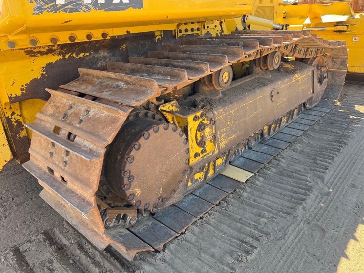 2021-komatsu-d71px-24-image-15