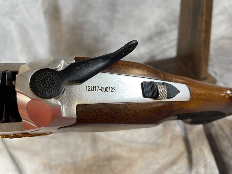 #2028-•-armsco-field-grade-12-ga.-over-under-shotgun,-sn:-12u17-000103-image-23