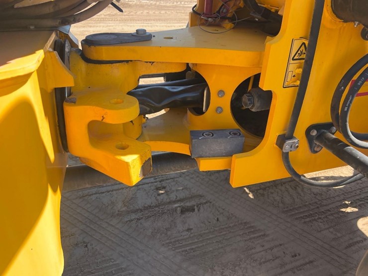 jcb-409t4-wheel-loader-image-19