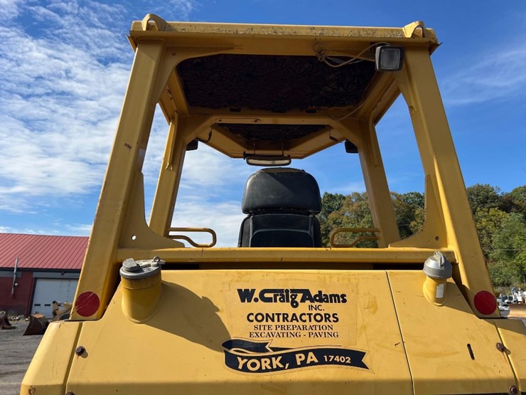 2003-caterpillar-d3g-xl-image-25