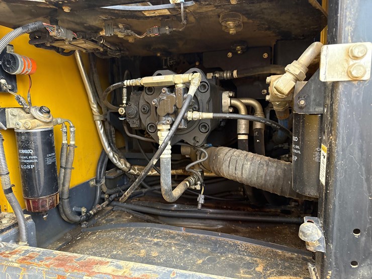 2015-kobelco-sk350-lc-9-image-21