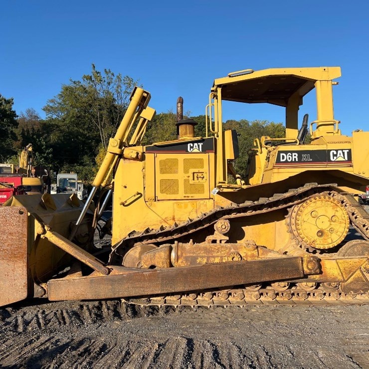 CATERPILLAR D6R XL