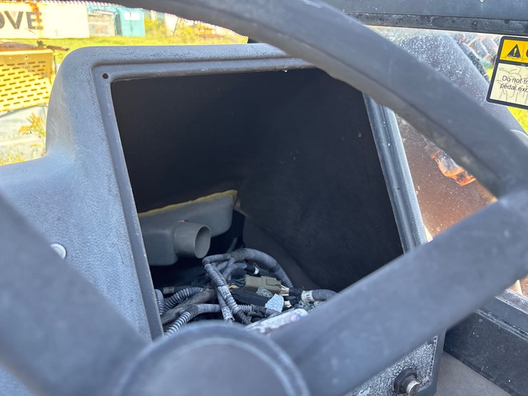 2012-sany-src865xl-image-11