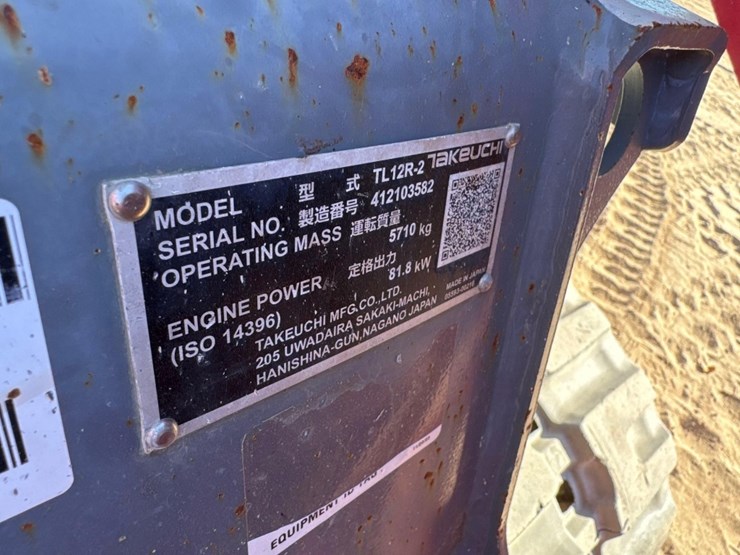 2022-takeuchi-tl12r2-image-20