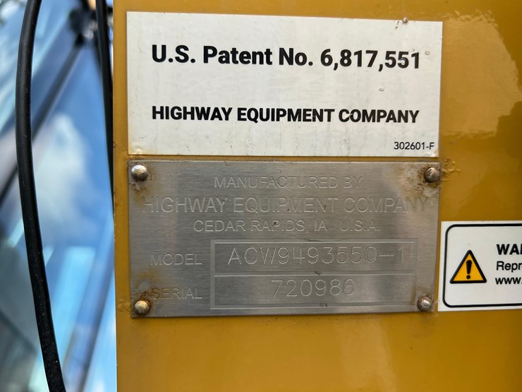 2019-terragator-7300-spinner-truck-image-98