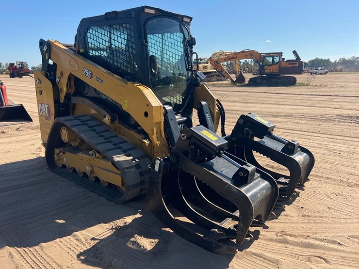 2024-caterpillar-255-skid-steer-image-6