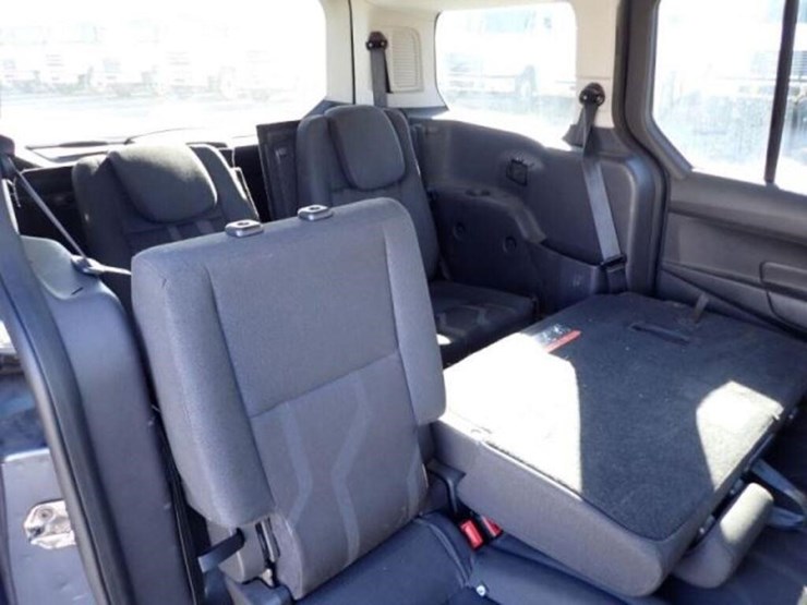 2014-ford-transit-connect-image-23