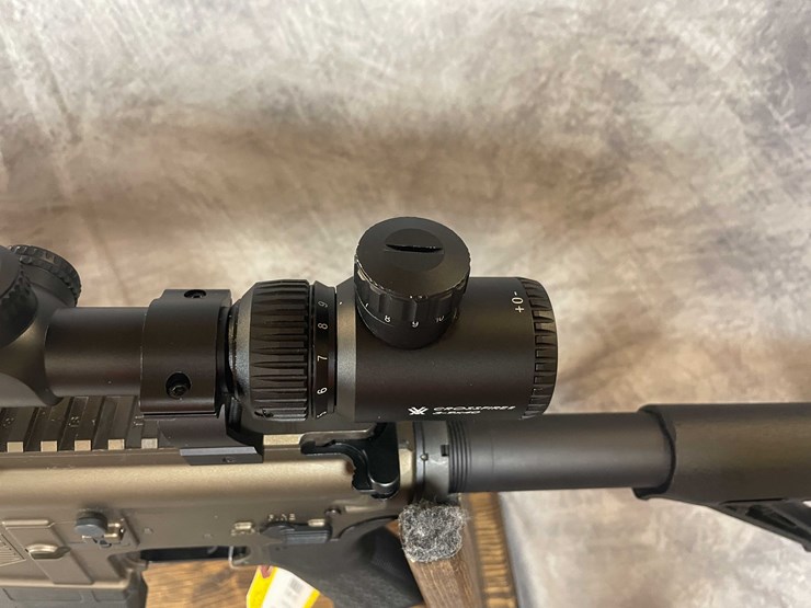 #2090-•-diamondback-db15-5.56-nato-semi-auto-rifle,-sn:-db2487516-image-14