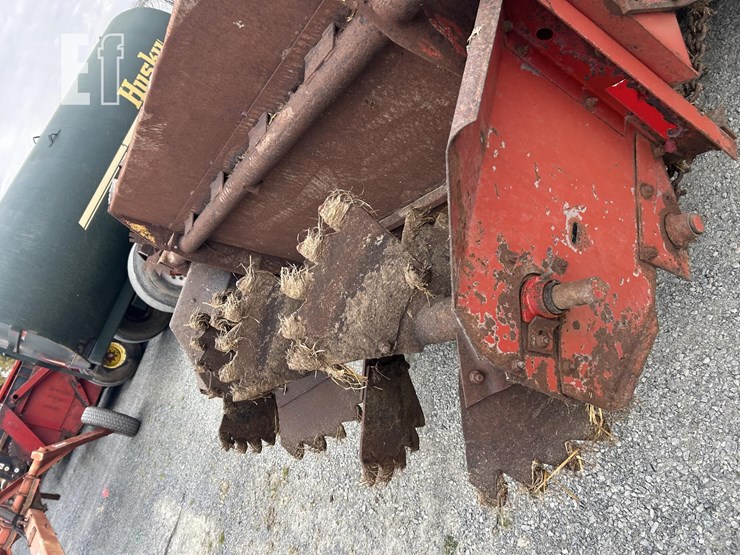 new-holland-185-image-9