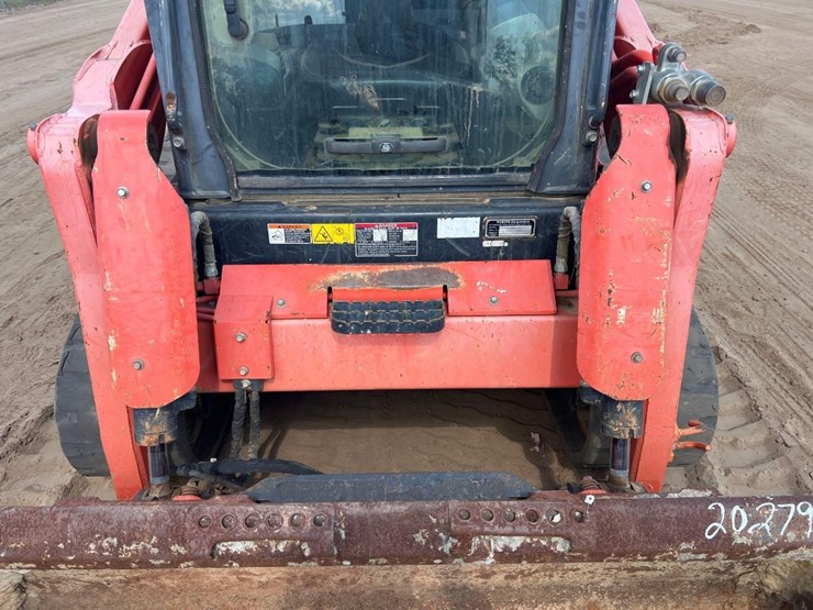 2017-kubota-svl75-2-image-19