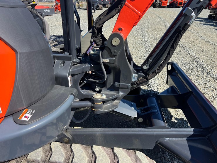 2023-kubota-kx057-5-image-14