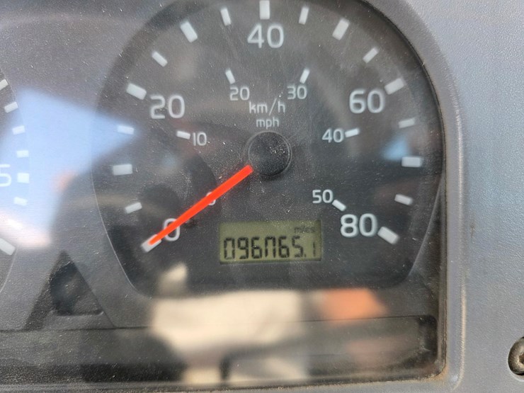 2003-volvo-a40d-image-29