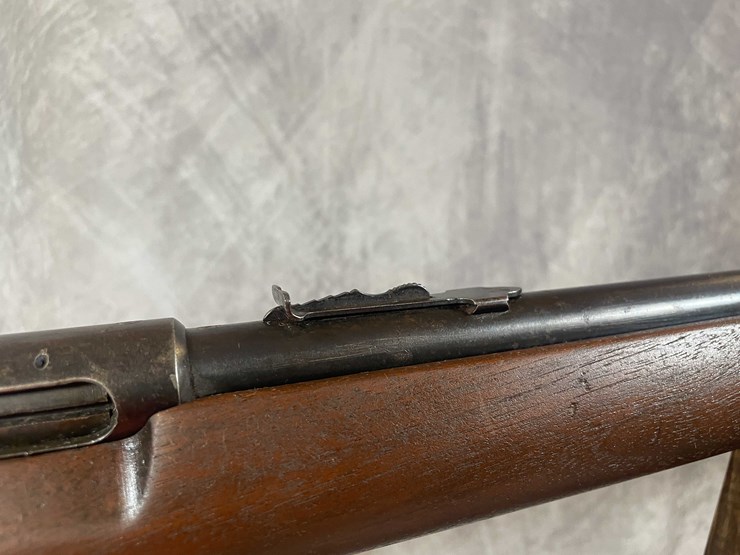 #2075-•-winchester-model-74-22-lr-semi-auto-rifle,-sn:-160604a-image-16