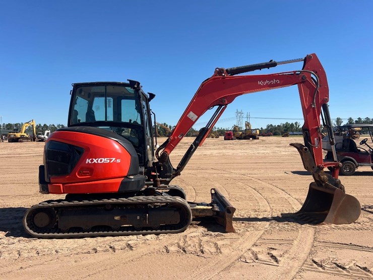 kubota-kx057-5-image-5