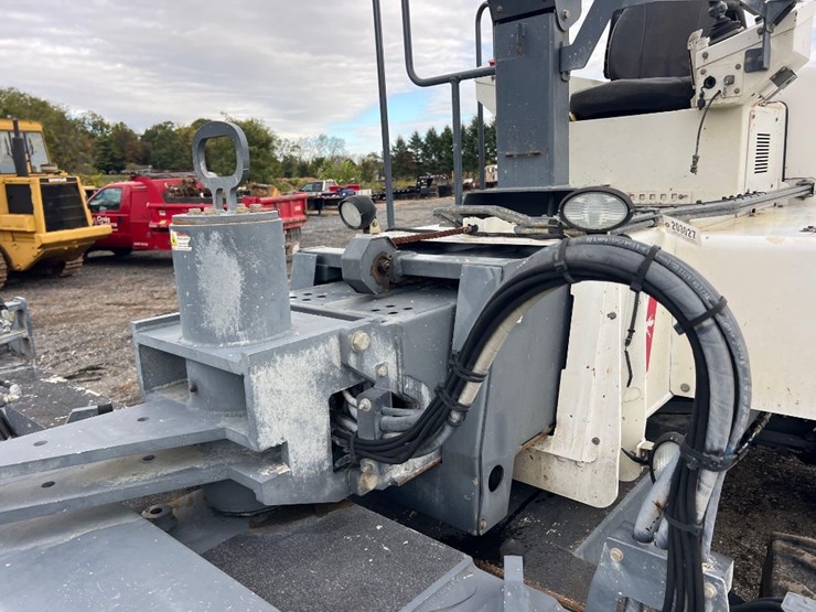 somero-s-222-laser-screed-image-26