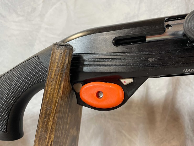 #2024-•-hatfield-home-defence-12-ga.-semi-auto-shotgun,-sn:-12a22-003897-image-22