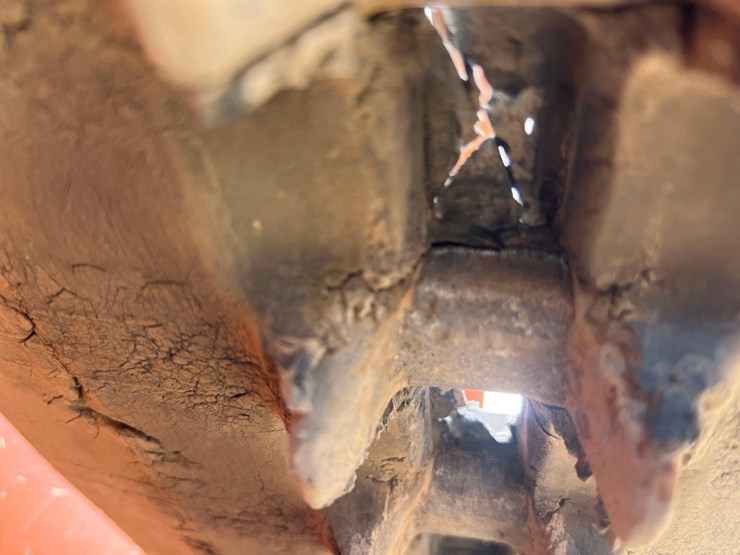 2019-gehl-rt105-image-14