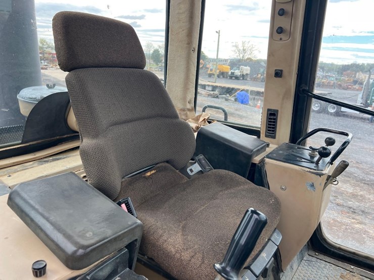 1998-caterpillar-953c-image-27