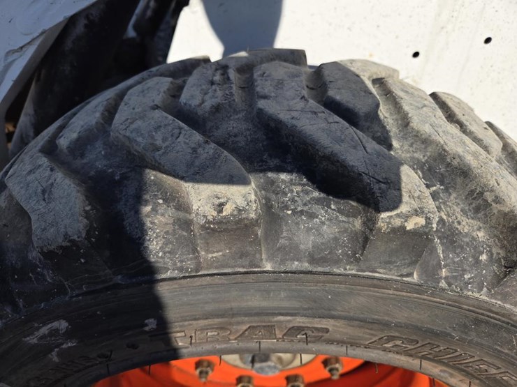 2003-bobcat-s160-image-50