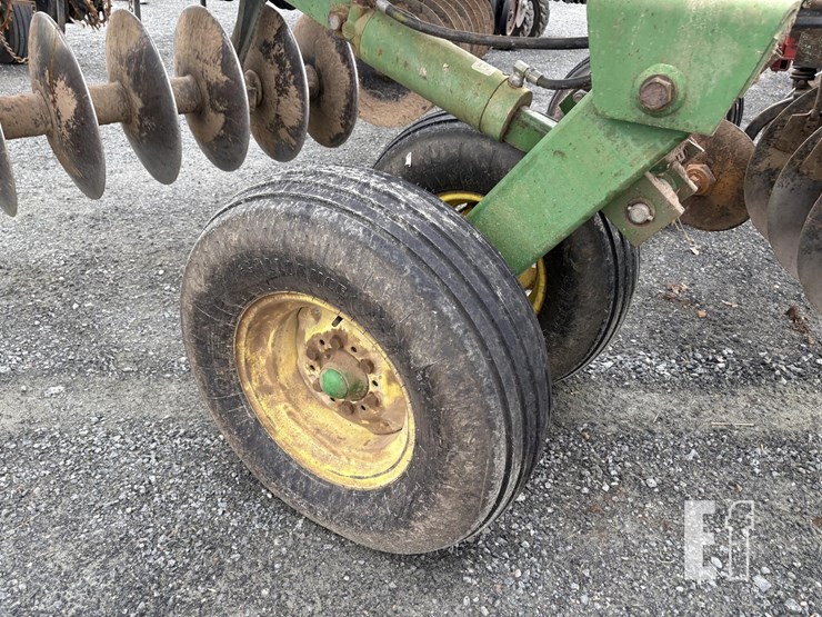 1992-john-deere-630-image-8