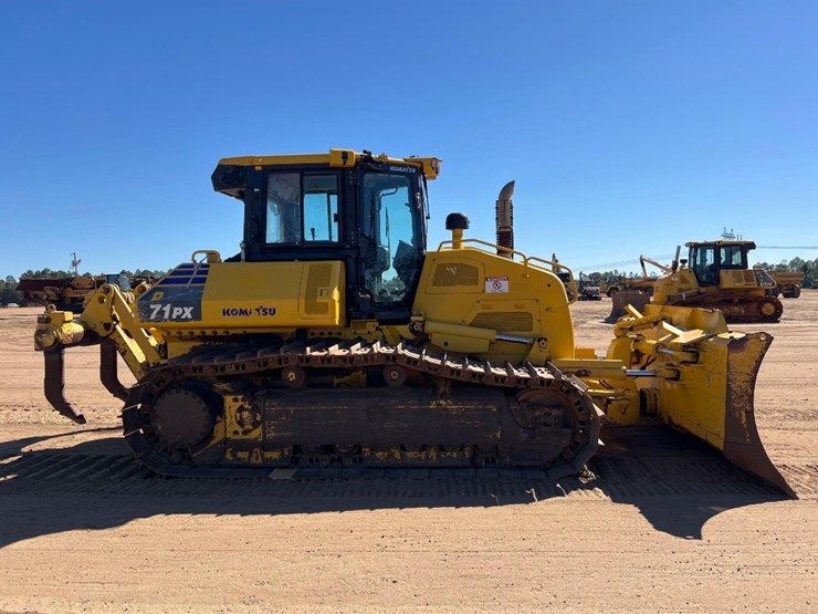 2021-komatsu-d71px-24-image-5