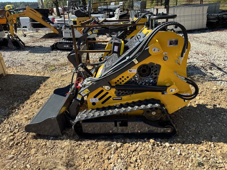 #4740-•-sdll60-mini-loader-skid-steer-image-2