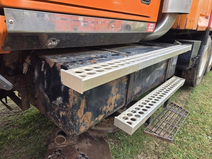 #2291-•-2003-western-star-quad-axle-dump-truck-image-22